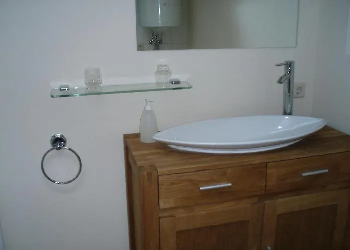 Stadtferienwohnung شقة تيتيرو